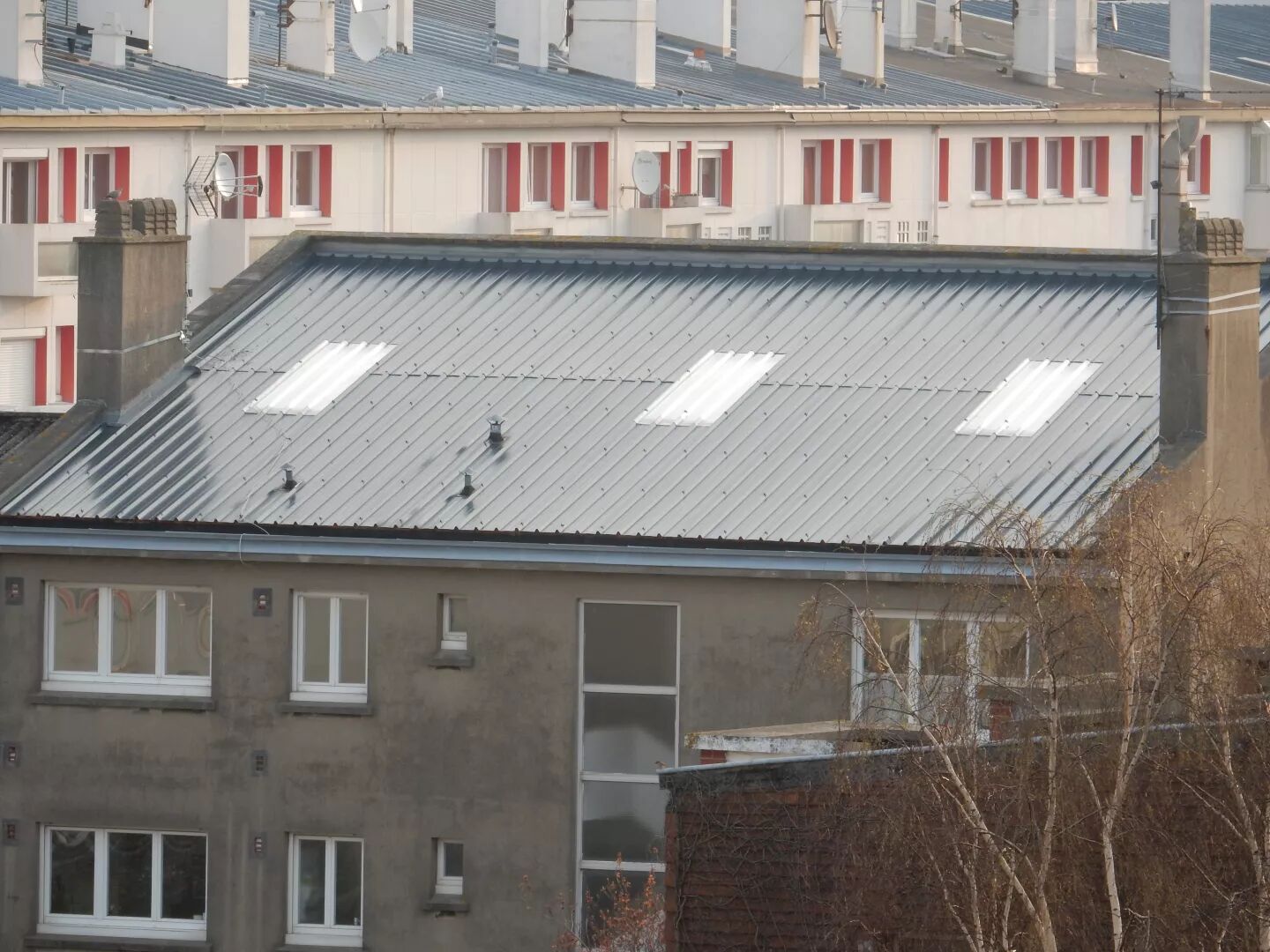 couverture-en-bac-acier-coloris-anthracite